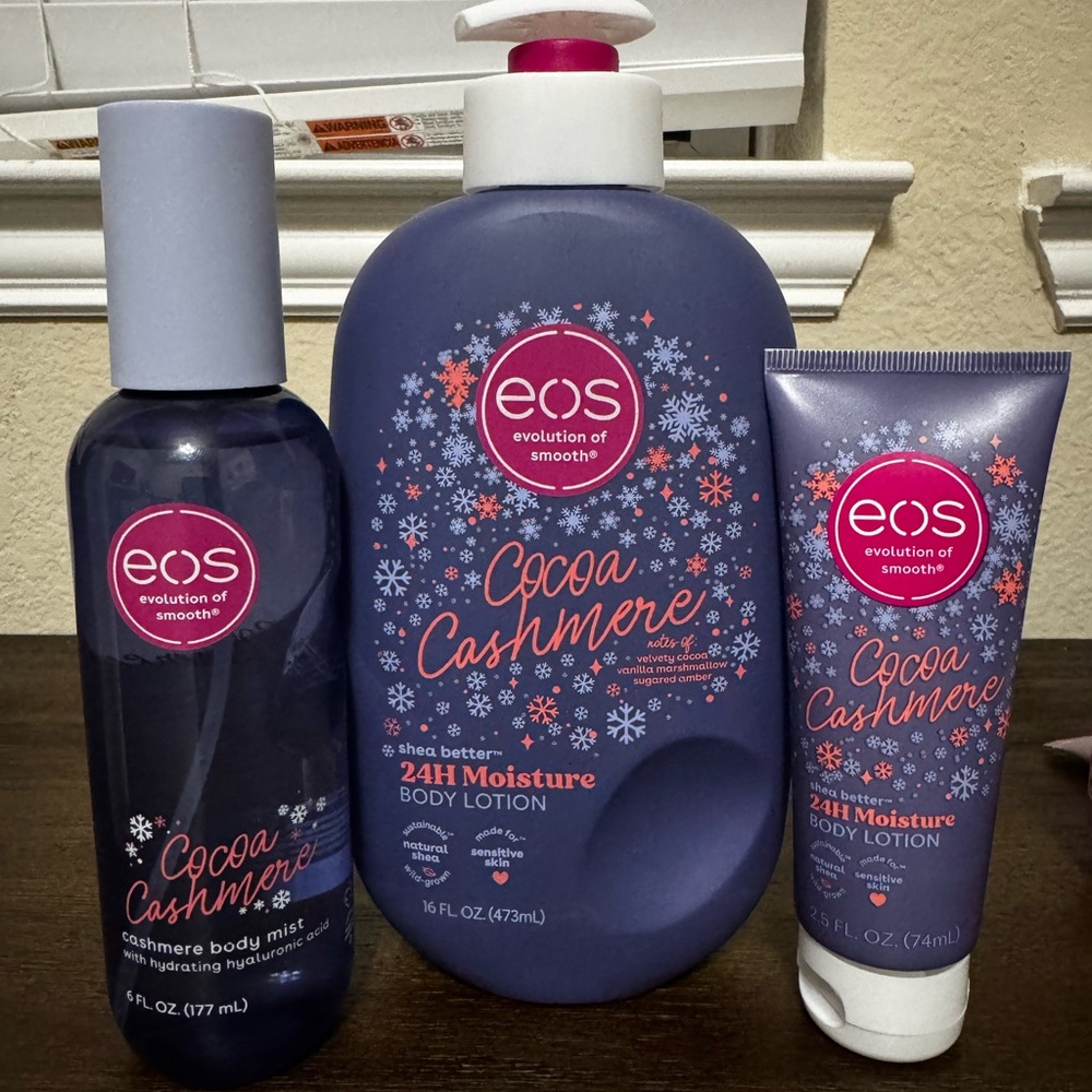 EOS Holiday Cocoa Cashmere Moisturizer Set -